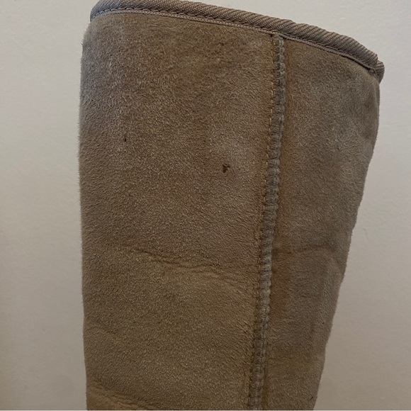 UGG Classic Tall Boots in Sand - Women’s 8 - Picture 6 of 15